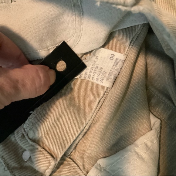 LL Bean Classic Fit Jeans Of-White Size 36W x 29L - Picture 4 of 8